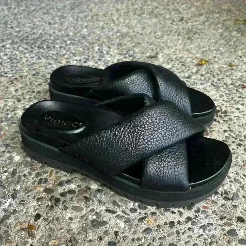 Vionic Black Crossband Slide Sandals
